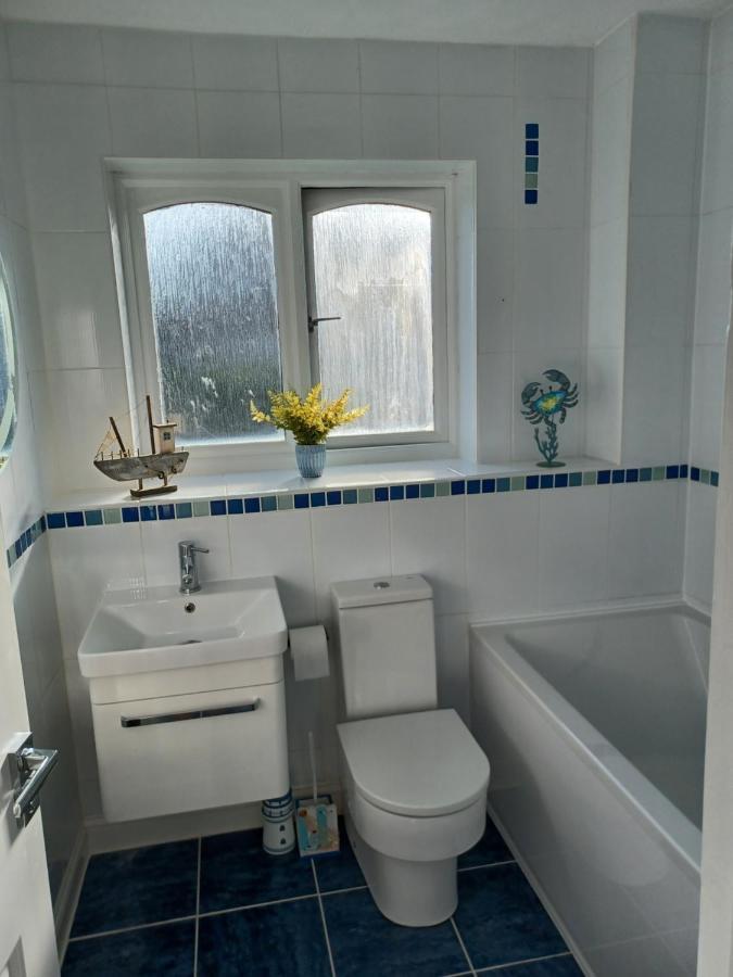 Aqua Vista Apartman Poole Kültér fotó