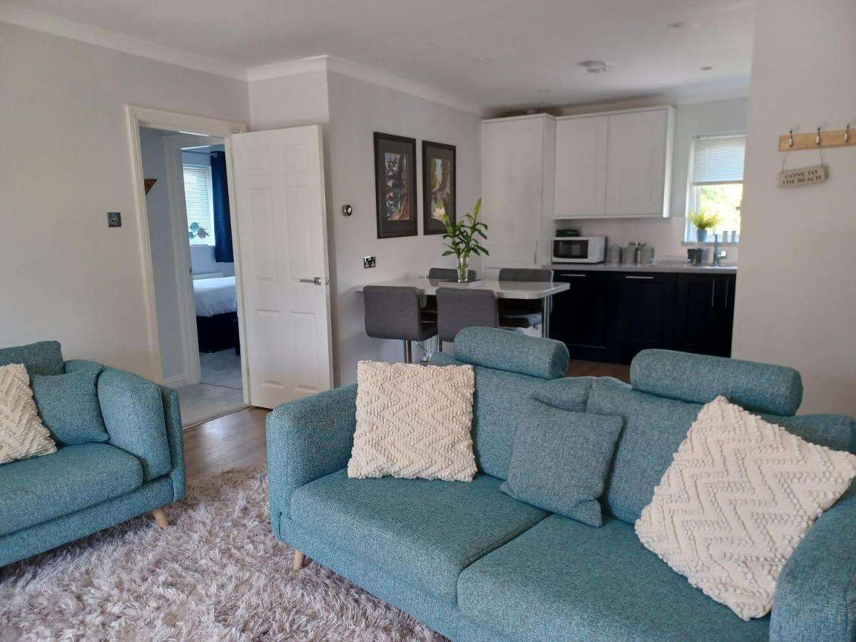 Aqua Vista Apartman Poole Kültér fotó